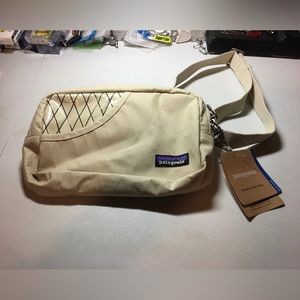 Patagonia Stand Up Belt Bag